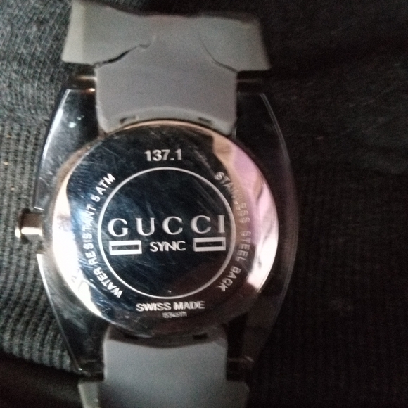 Gucci sync watch face - Picture 2 of 3